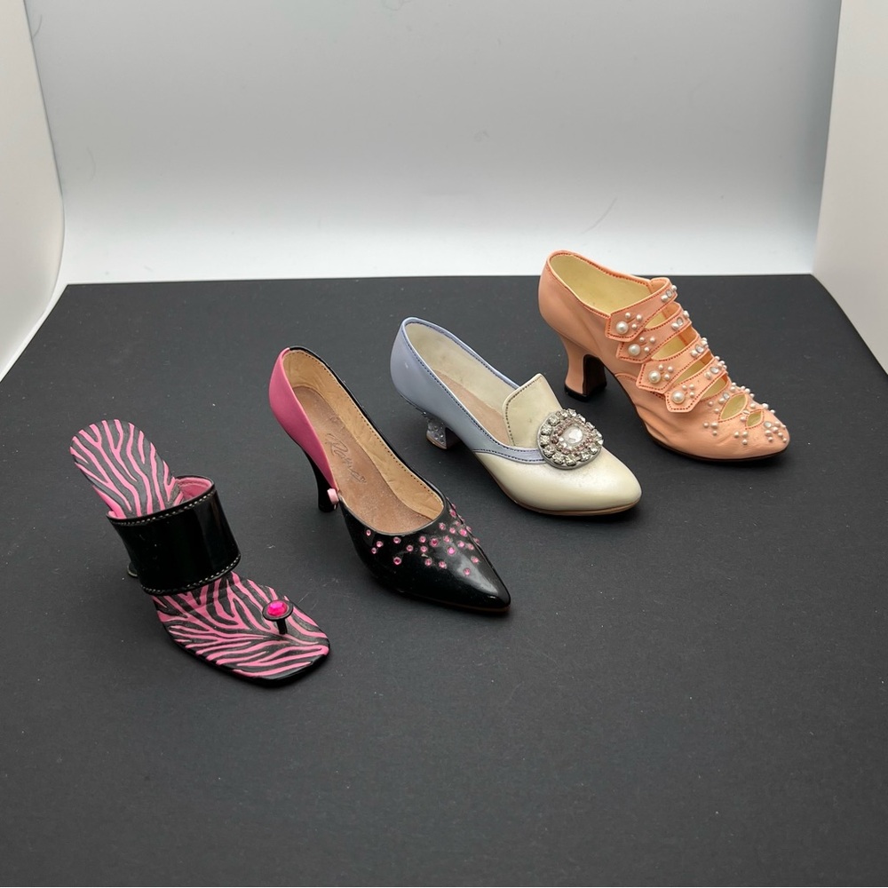 Just The Right Shoe Bundle of 4 Figurines